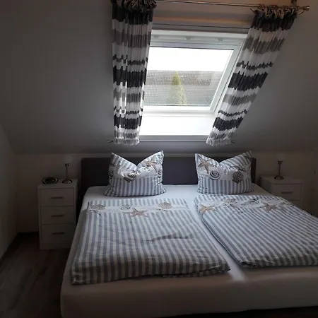 アパート Haus Bikker *